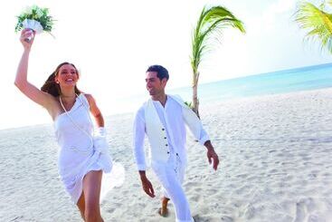 هتل Riu Playa Blanca   All Inclusive