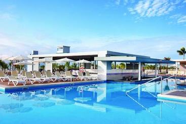 هتل Riu Playa Blanca   All Inclusive
