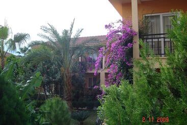 هتل Seker Resort