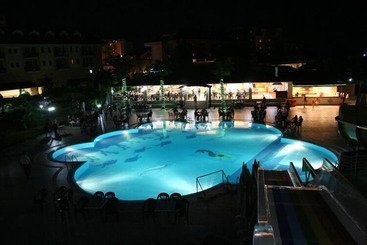 هتل Seker Resort