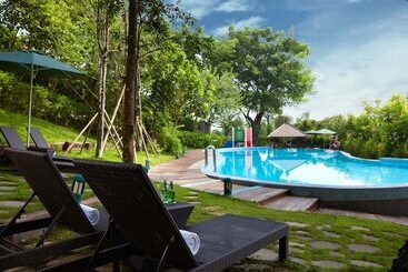 هتل Spring Hill Resort