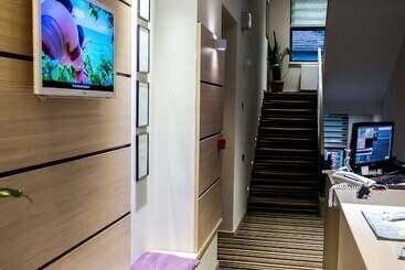 هتل Villa Melody