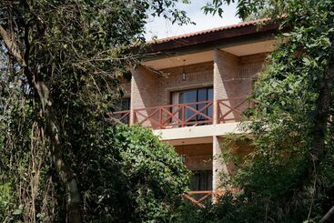 هتل Village Cataratas
