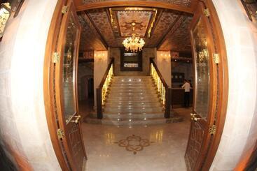 Izala Hotel   Boutique Class