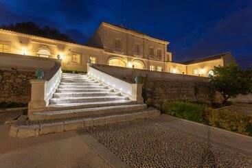 هتل Borgo Di Luce I Monasteri Golf Resort & Spa