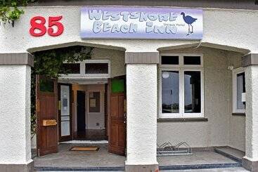 هتل Comfort Inn Westshore Beach