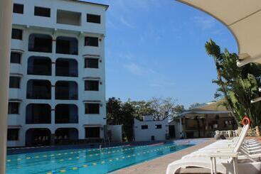 هتل Coral Cuernavaca Resort & Spa