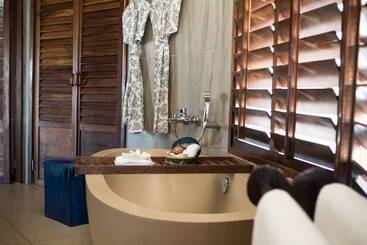 هتل Coral Lodge Mozambique