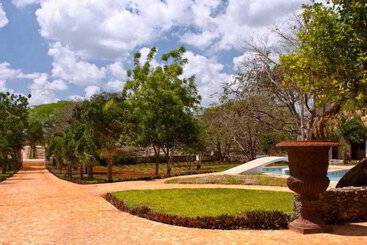 هتل Hacienda Kaan Ac