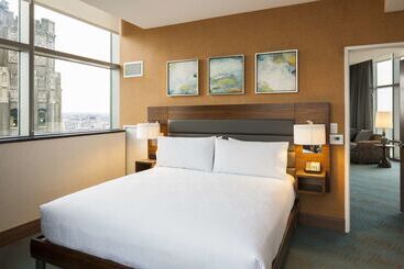 هتل Hilton Garden Inn Long Island City New York