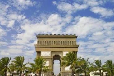 هتل Horison Ultima Semarang