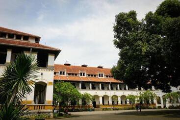 هتل Horison Ultima Semarang