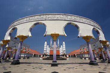 هتل Horison Ultima Semarang