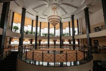 هتل Imperial Club Delux