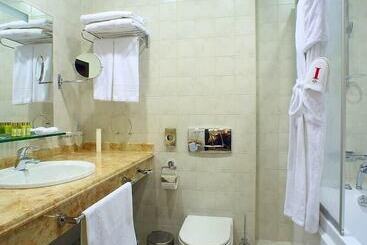 هتل Imperial Club Delux