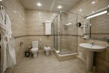 هتل Imperial Club Delux
