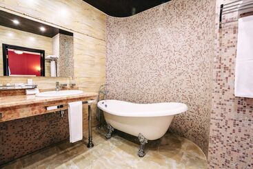 هتل Imperial Club Delux