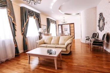 هتل Imperial Club Delux
