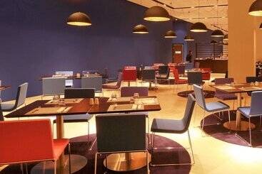 בית מלון כפרי Mercure Quemado Al Hoceima Resort
