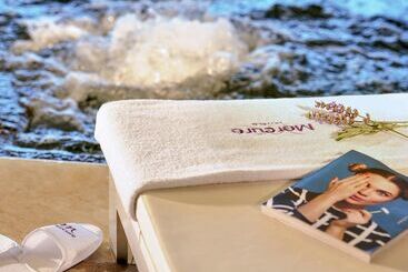 בית מלון כפרי Mercure Quemado Al Hoceima Resort