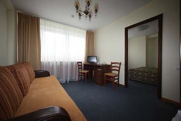 هتل Metallurg