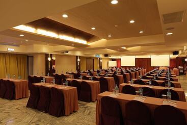 هتل Resort One