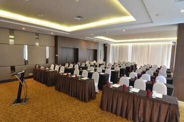هتل Horison Ultima Semarang