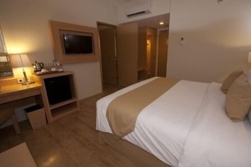 هتل Horison Ultima Semarang