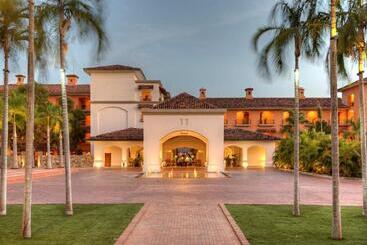 هتل The Buenaventura Golf & Beach Resort, Autograph Collection