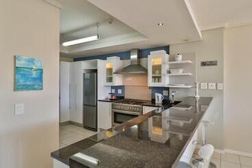Whale Coast All Suite Hotel   Dcc Hotel Group