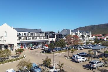 Whale Coast All Suite Hotel   Dcc Hotel Group