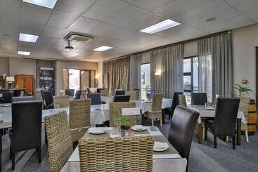Whale Coast All Suite Hotel   Dcc Hotel Group