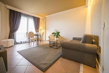 Palazzo Della Scala Spa Hotel Suites & Apartments