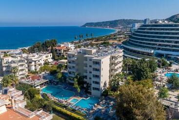 Отель Poseidonia Apartments