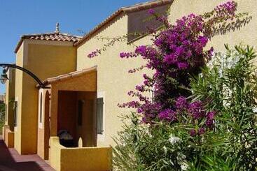اقامتگاه Résidence L Oustal Des Mers
