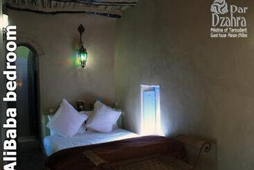 Riad Dar Dzahra