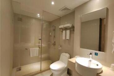 هتل City Comfort Inn Jingdezhen Xinchang Road Taoxichuan