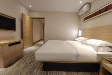 هتل City Comfort Inn Jingdezhen Xinchang Road Taoxichuan