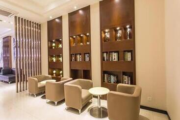 هتل City Comfort Inn Nanning Dashatian Metro Station