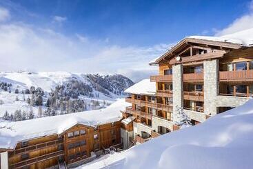هتل Hôtel Club Mmv Les 2 Domaines