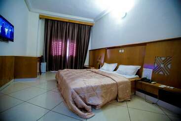 هتل Complexe Hôtelier Akparo