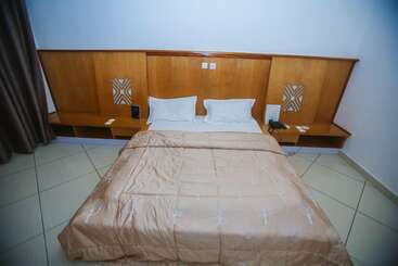 هتل Complexe Hôtelier Akparo