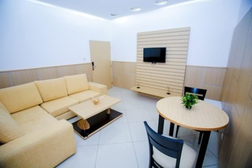 هتل Complexe Hôtelier Akparo