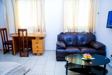 هتل Complexe Hôtelier Akparo