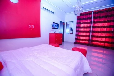 هتل Complexe Hôtelier Akparo