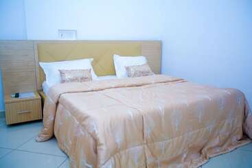 هتل Complexe Hôtelier Akparo