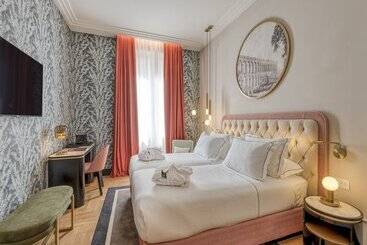 هتل H10 Palazzo Galla