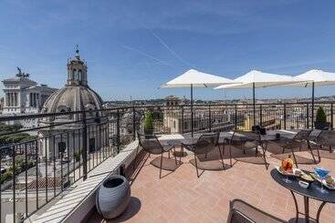 هتل H10 Palazzo Galla