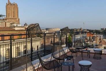 هتل H10 Palazzo Galla