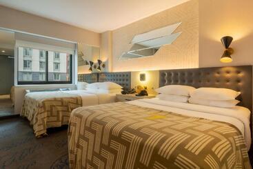 هتل Pestana Cr7 Times Square
